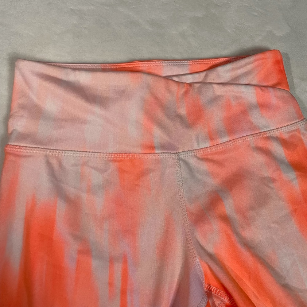 Old Navy Active XL High Waisted PowerChill Crossover Leggings
